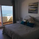 Beachfront Penthouse - El Mirador De Bermuda Apartment