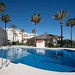 Beachfront Penthouse - El Mirador De Bermuda Apartment Estepona