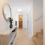 Apartment Beachfront Penthouse - El Mirador De Bermuda *