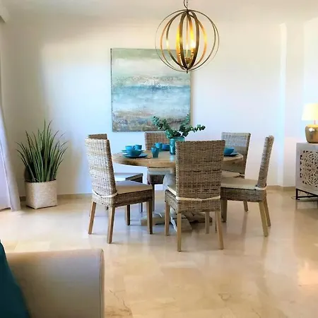 Apartment Beachfront Penthouse - El Mirador De Bermuda Beach