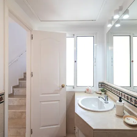 דירה Beachfront Penthouse - El Mirador De Bermuda אסטפונה