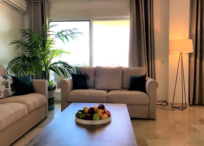 Beachfront Penthouse - El Mirador De Bermuda Beach *