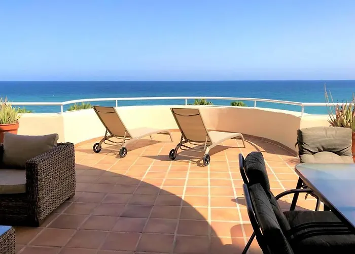 Apartment Beachfront Penthouse - El Mirador De Bermuda Beach *