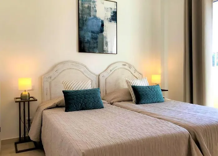 Beachfront Penthouse - El Mirador De Bermuda Beach * Estepona