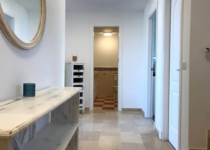 Beachfront Penthouse - El Mirador De Bermuda Beach *