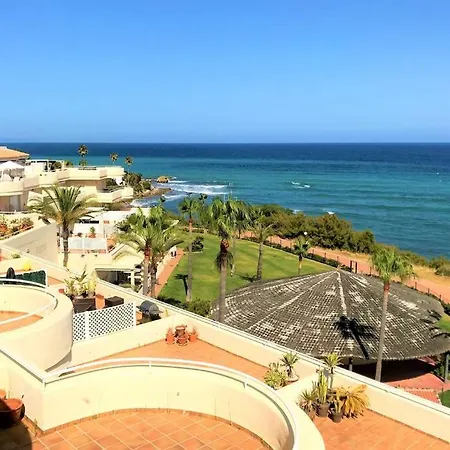 Penthouse Bermuda 2 אסטפונה