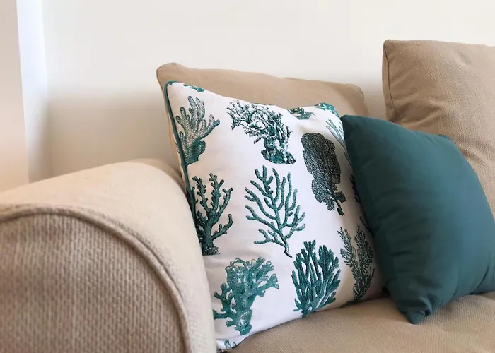 Beachfront Penthouse - El Mirador De Bermuda Beach 아파트 *